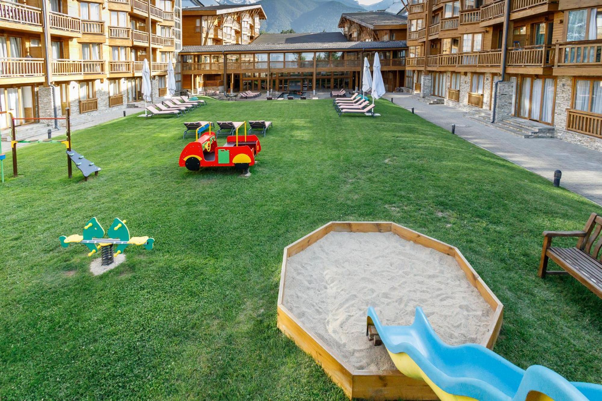 Pirin Golf Mountain View Retreat Apartment Razlog Luaran gambar